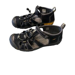 Keen Kids’ Black Seacamp II CNX Sandal